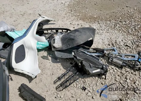 2019 Mercedes-Benz Glc 300 z USA, uszkodzony, nr VIN WDC0G4JB1KV127679